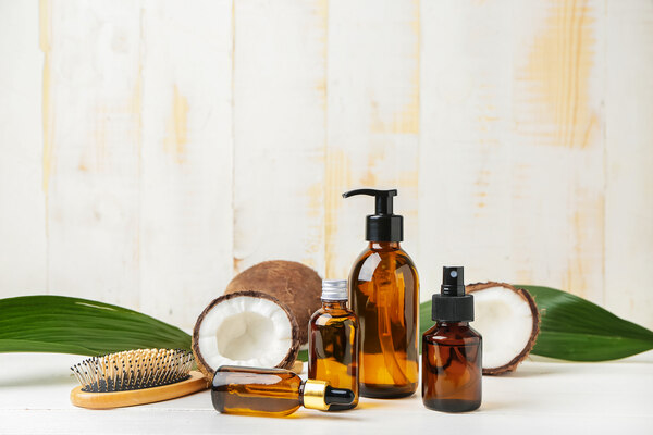 How to Make a DIY Coconut Oil Spray