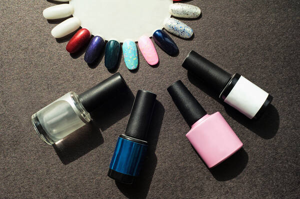 How To Thin Nail Polish at Home With Alcohol, Acetone ,Remover